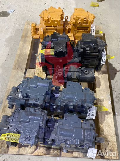 Гидравлический насос Hitachi 9256100