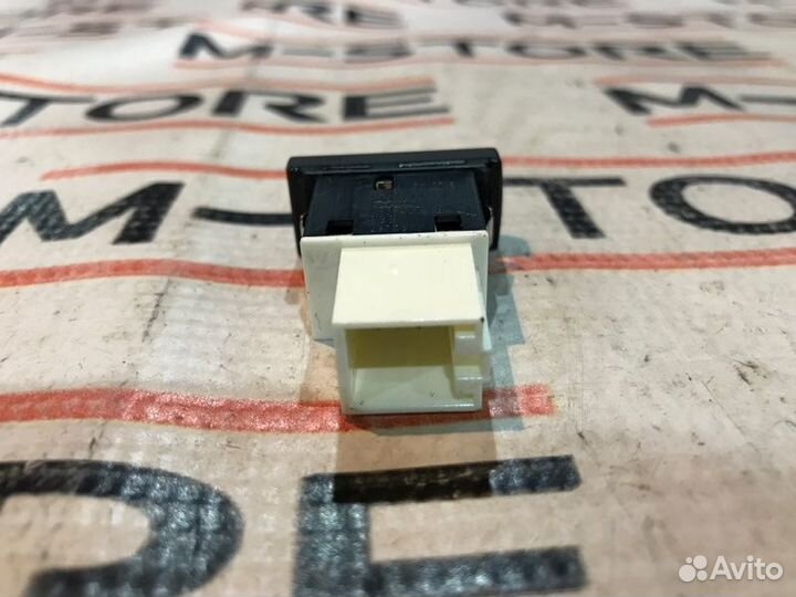 Кнопка ESP Audi A6 C6/4F BDX 2007