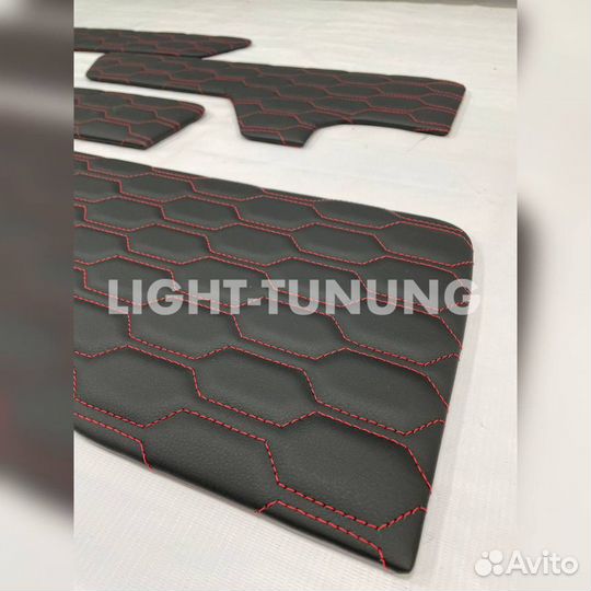 Кожанные вставки дверей лада 4х4 Urban