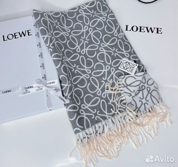 Шарф палантин Loewe