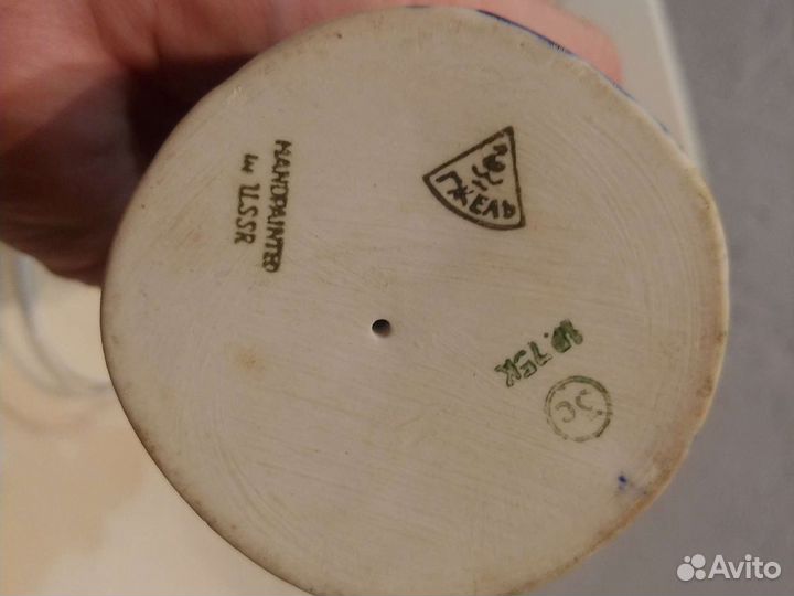 Гжель фарфор девушка в платке