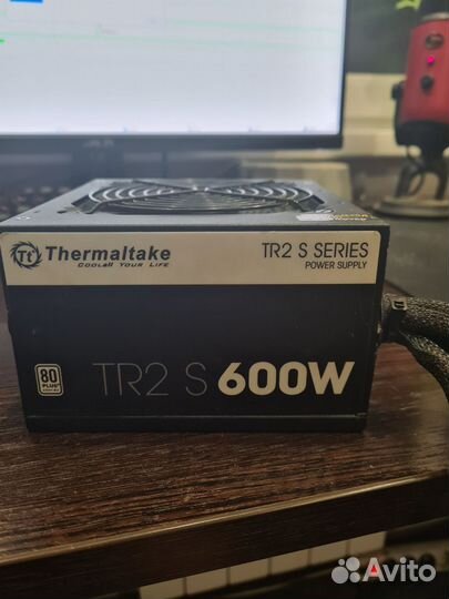 Блок питания Thermaltake TR2 S 600W