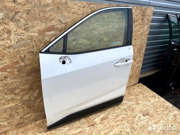 Дверь передняя левая Toyota Rav4 50