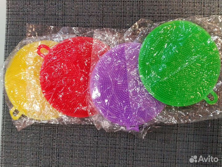 Силиконовая щётка-прихватка 