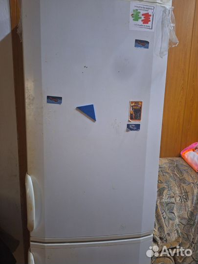 Холодильник