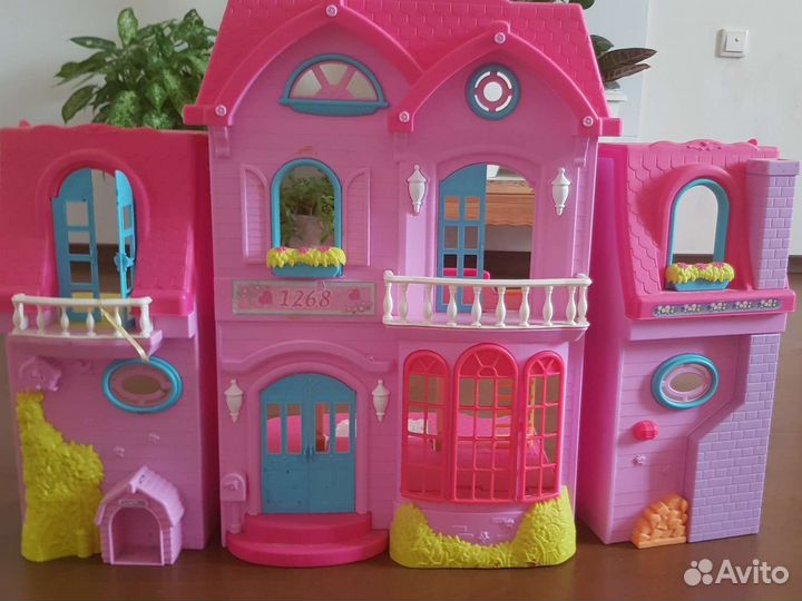 Домик кукольный