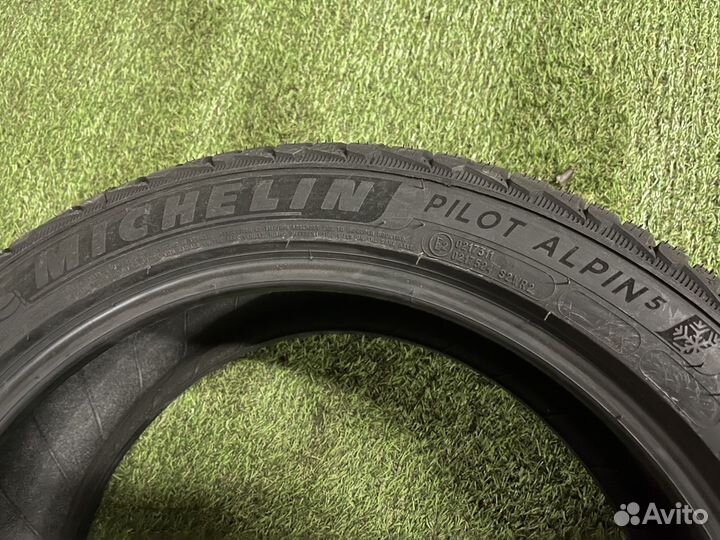 Michelin Pilot Alpin 5 275/35 R19 100V