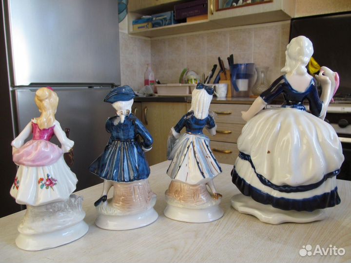 Фарфоровые коллекционные статуэтки германия