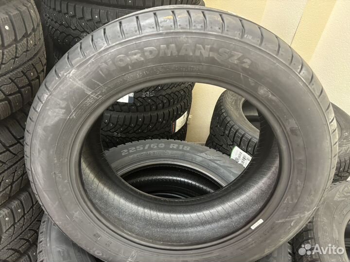 Ikon Tyres Nordman SZ2 225/55 R17 101W