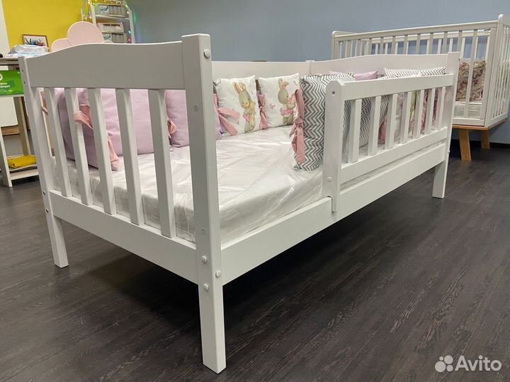 Детская кровать с Вертикальными бортами