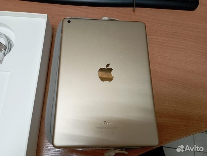 Apple iPad 2017 (5th generation) 32GB Wi-Fi