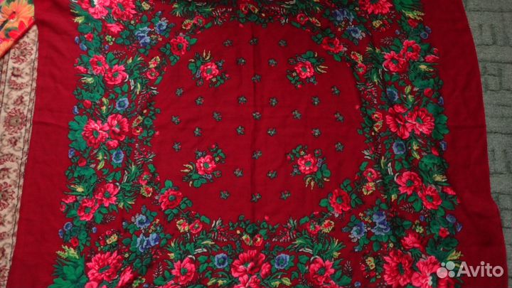 Платок женский большой