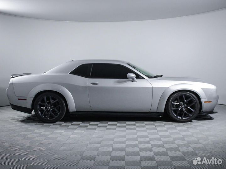 Dodge Challenger 5.7 AT, 2021, 30 000 км