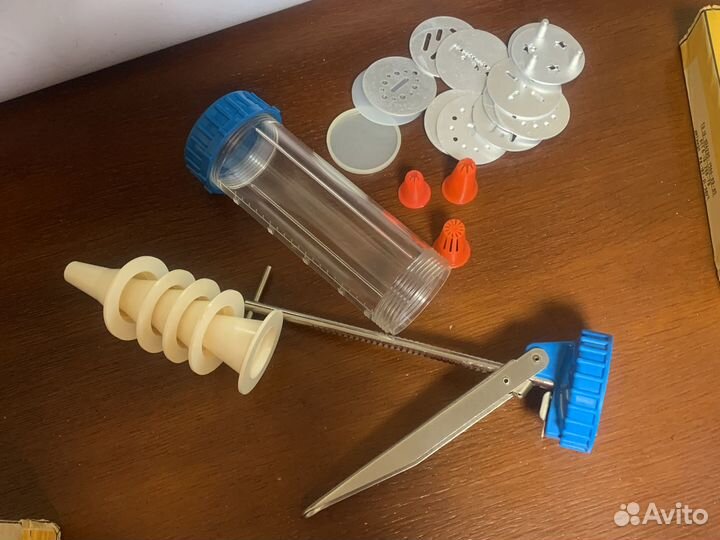 Пресс универсальныц “Лакомка» новый