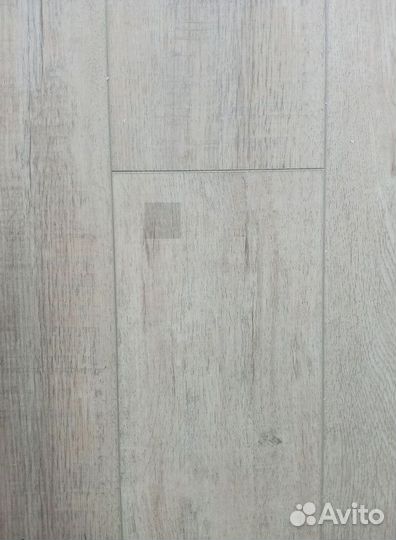 Кварцвиниловая плитка клеевая