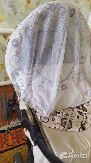 Прогулочная коляска