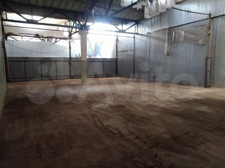 Склад, 300 м²