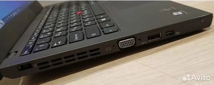Ноутбук Lenovo ThinkPad X240 4гб i3