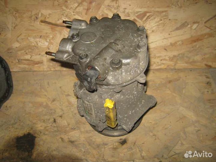 Компрессор кондиционера Peugeot 3008 1.6 дизель