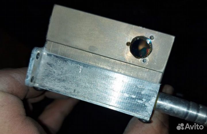 Диодный излучатель (лазер)