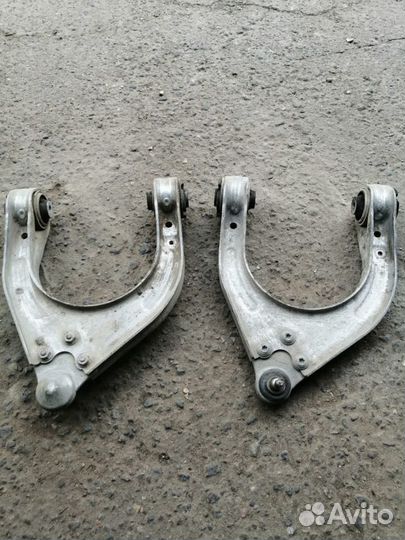 Рычаги передние верхние mercedes W211