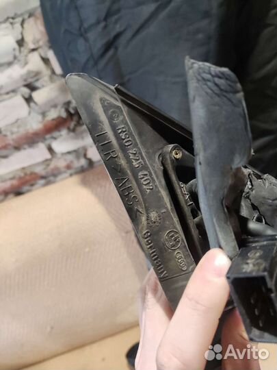 Боковые зеркала на Audi A4 B5