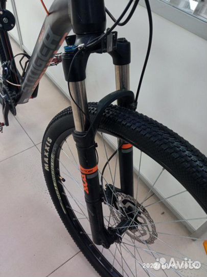 Велосипед Stinger genesis PRO 29