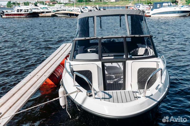 Катер Феникс (Phoenix) 510BR