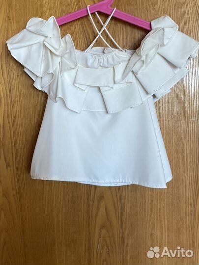 Топ с открытыми плечами