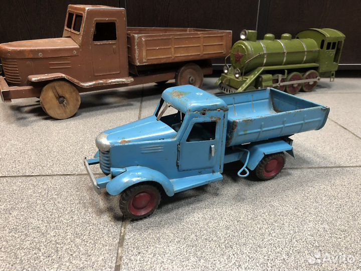 Грузовик Самосвал. лг 71-17