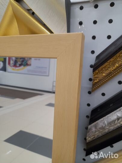 Зеркало в багете 167*60