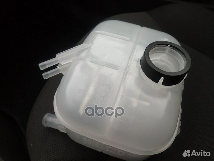 Расширительный бачок радиатора 1682641080 gener