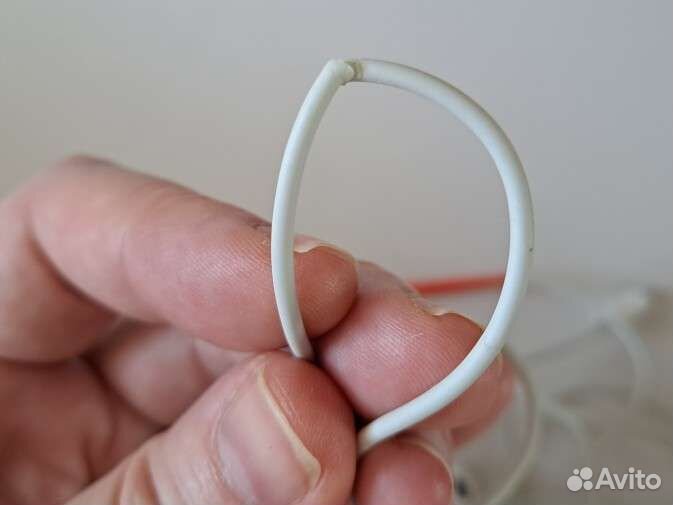 Наушники Apple проводные, повреждён провод