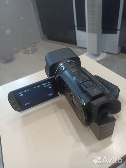 Видеокамера canon legria HF G25