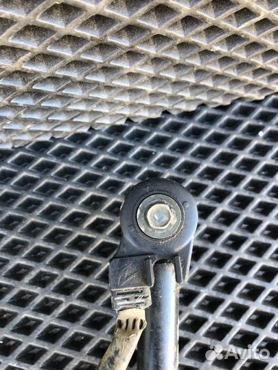 Боковая подножка Omaks Ry-8 50