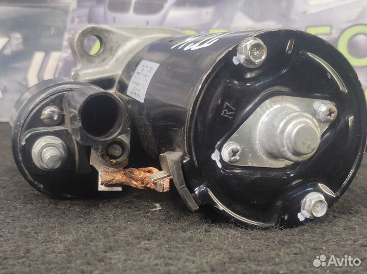 Стартер Volkswagen Transporter T5 2.5