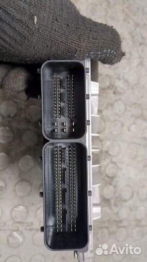 Блок управления двигателем Volvo XC90