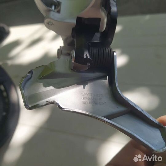 Передний переключатель shimano alivio