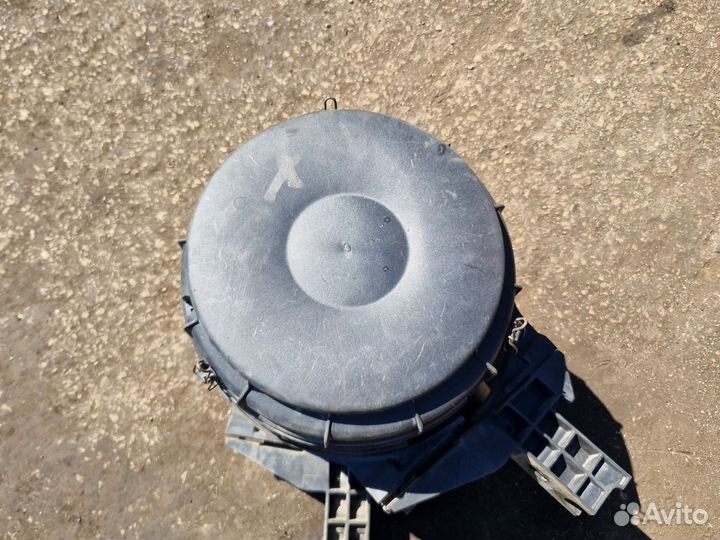 Корпус воздушного фильтра Renault Premium Dxi