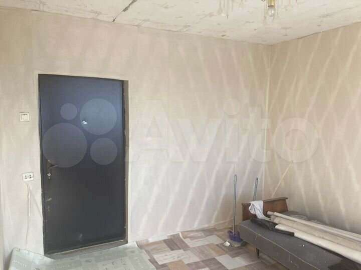 Комната 13 м² в 1-к., 6/9 эт.