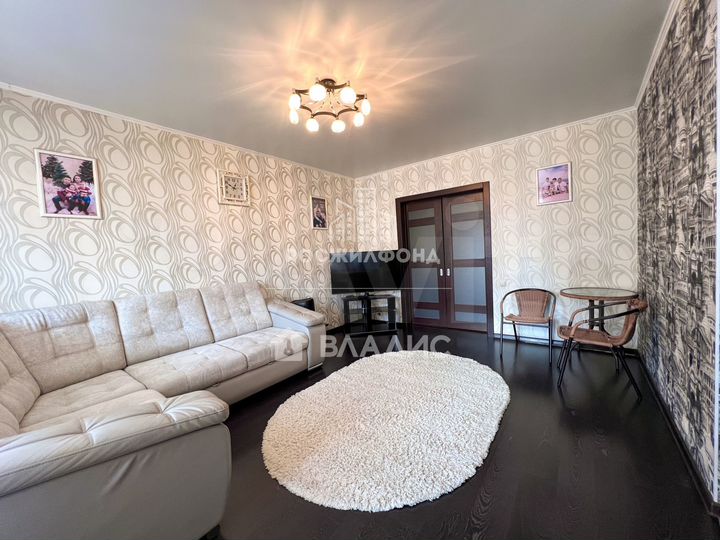 3-к. квартира, 95,5 м², 6/9 эт.