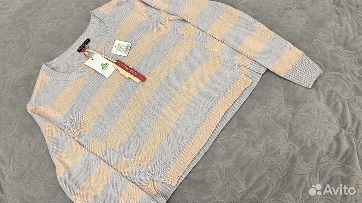 Свитер женский S