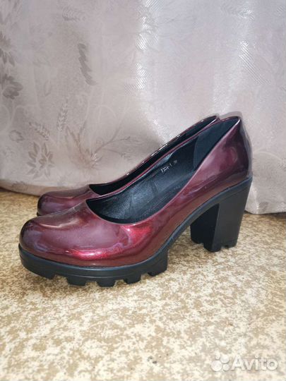 Туфли женские 38 размер новые