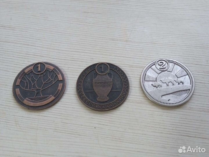 Коллекционерные монеты пятерочки