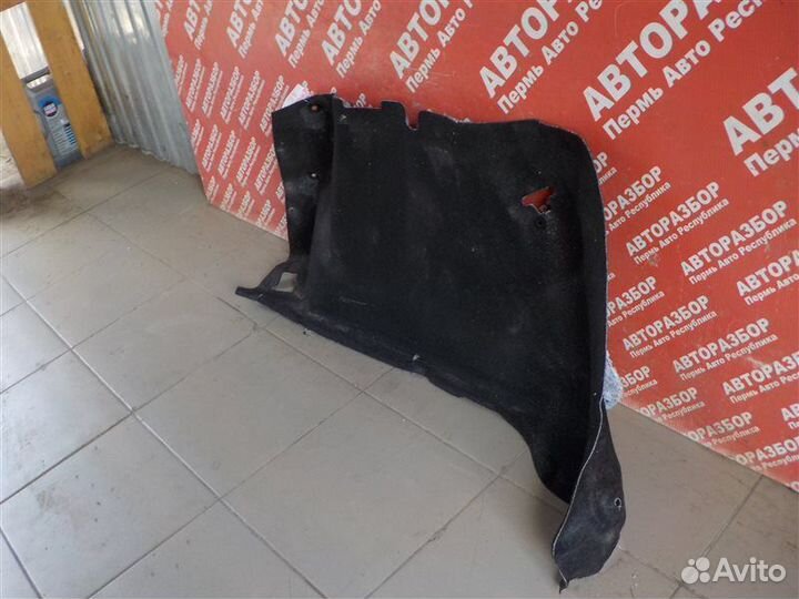 Обшивка багажника задняя левая Renault Sandero 2