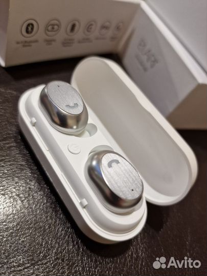 Беспроводные наушники бу