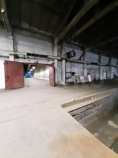 Склад, 300 м²