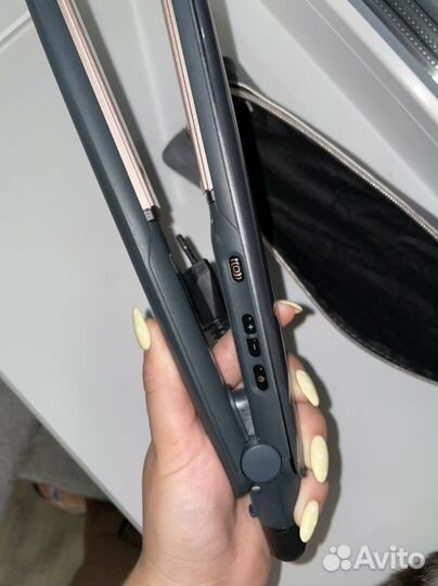 Выпрямитель/утюжок Remington