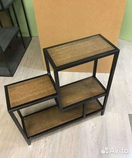 Стеллаж в стиле лофт