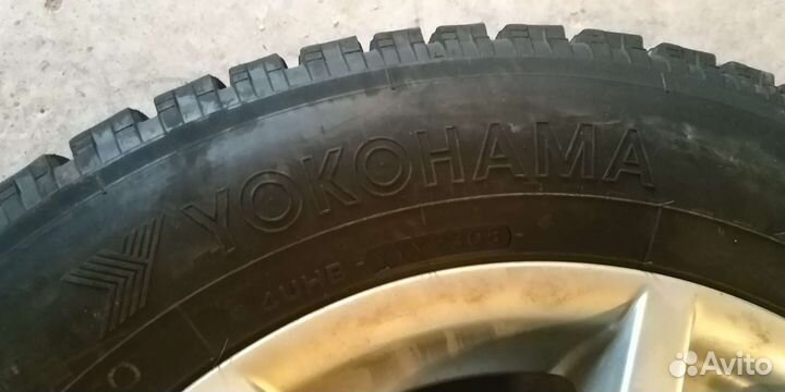 Колеса зимние Nissan x-trail 16 Yokohama 215/65/16